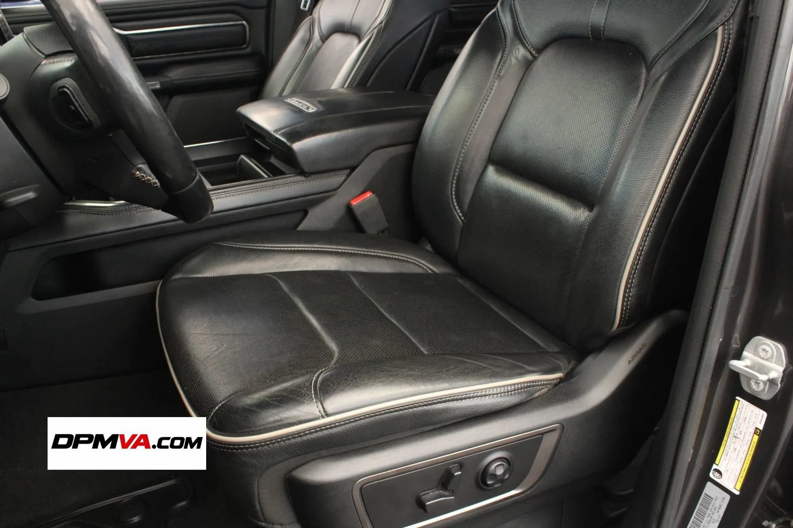 Used 2019 RAM 1500 Limited AWD/4WD image 16