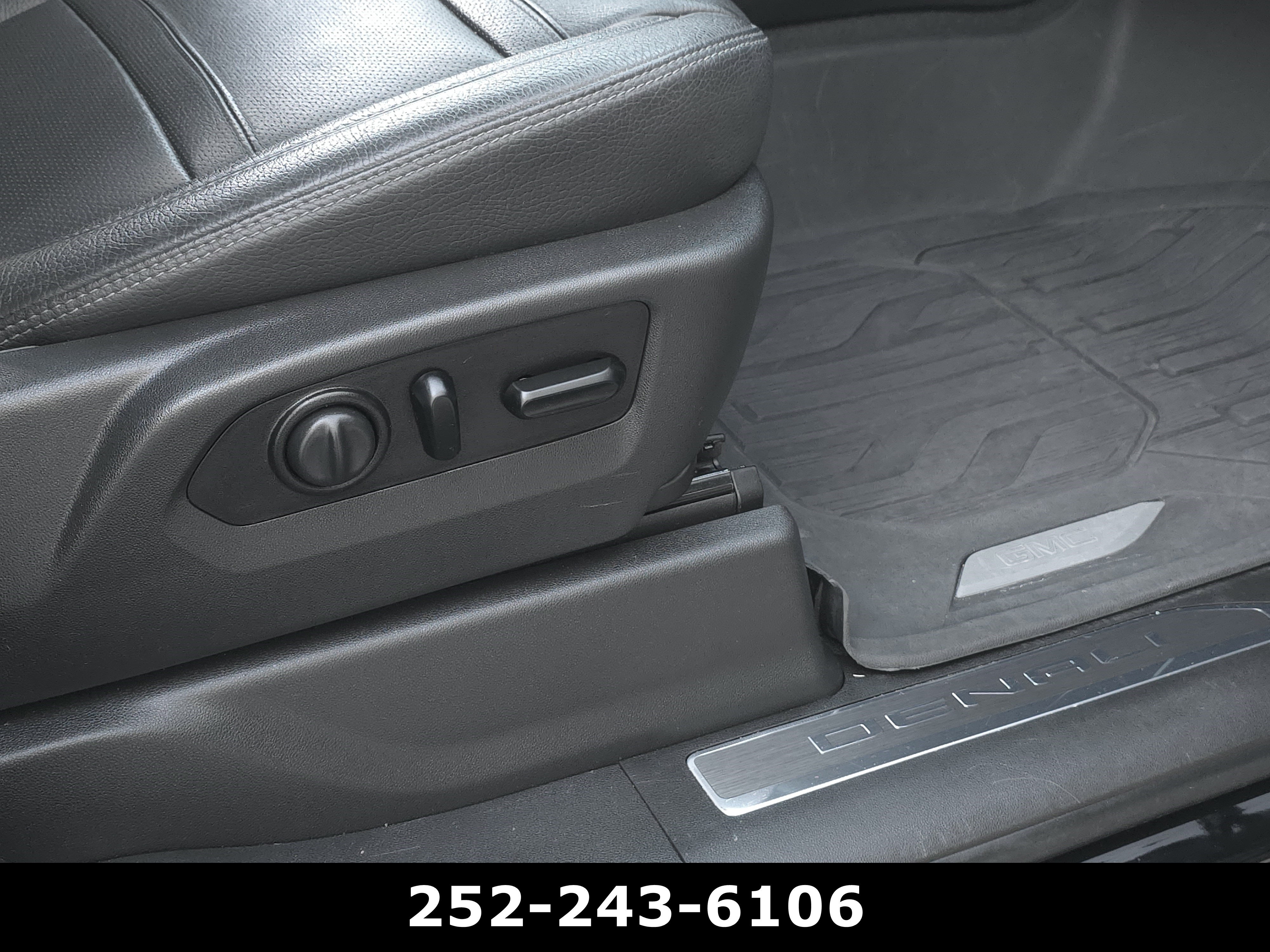 Used 2021 GMC Sierra 1500 Denali w/ Denali Ultimate Package AWD/4WD image 36