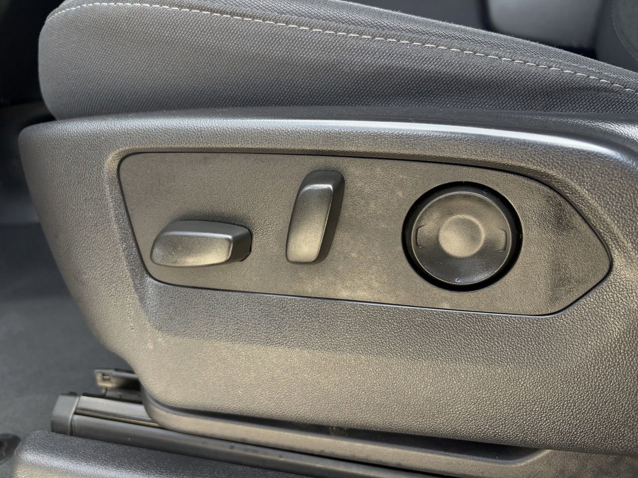 Used 2024 Chevrolet Silverado 3500 LT w/ Texas Edition AWD/4WD image 27