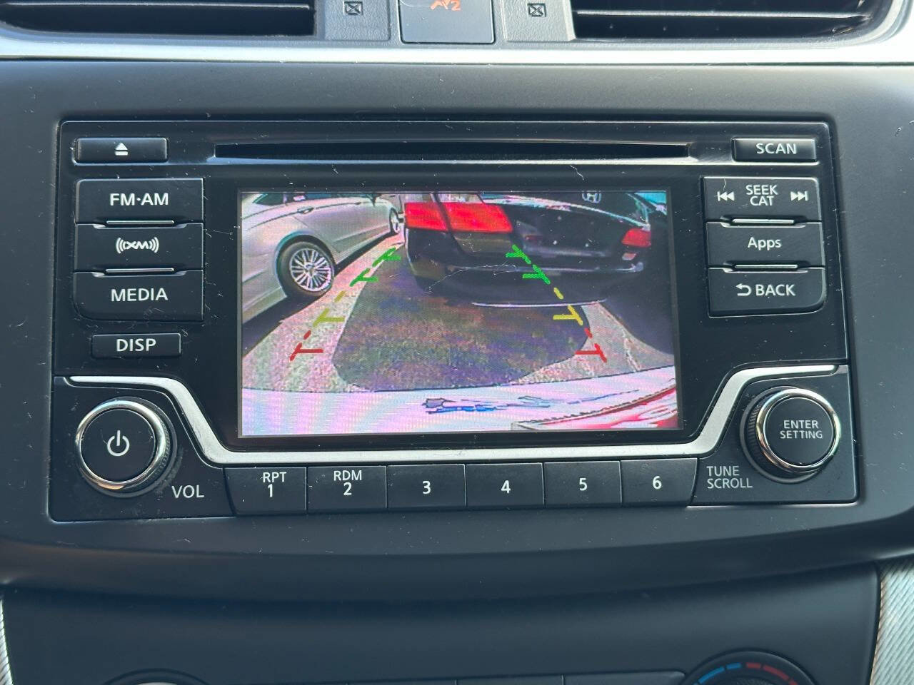 Used 2015 Nissan Sentra SR image 39