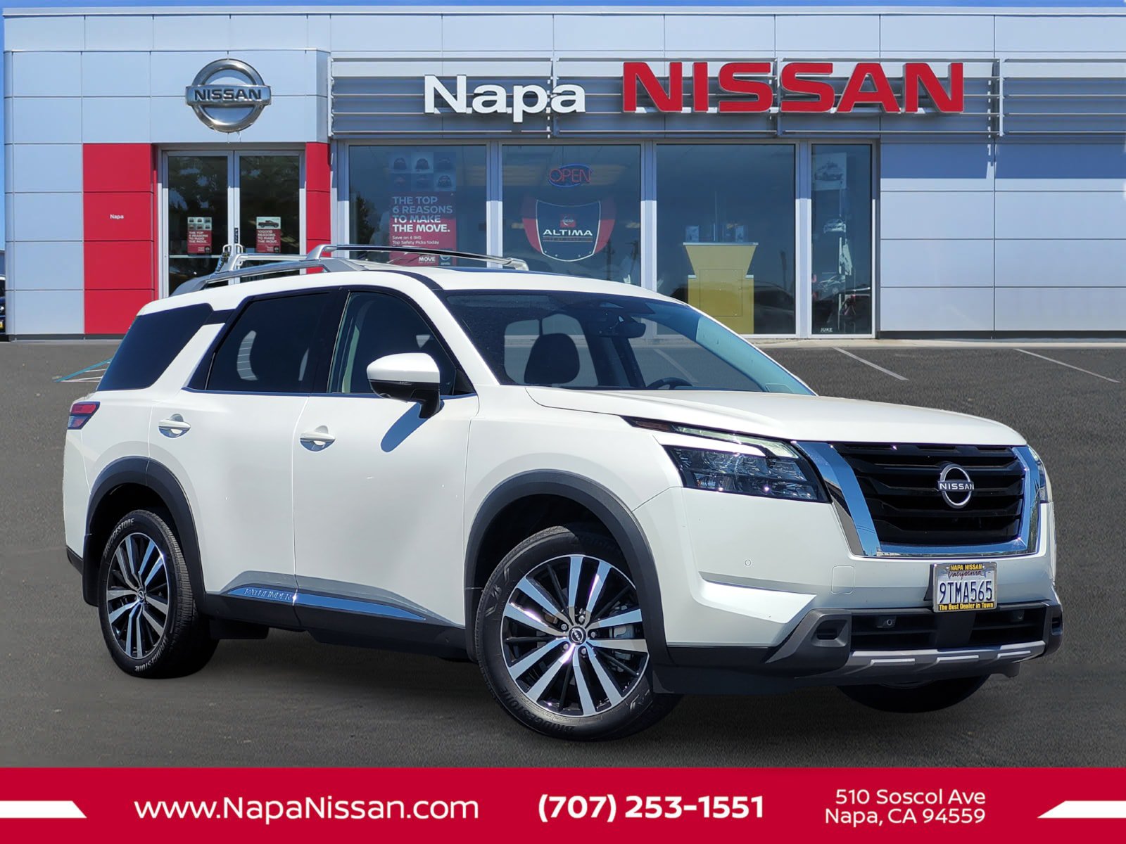 Certified 2025 Nissan Pathfinder Platinum