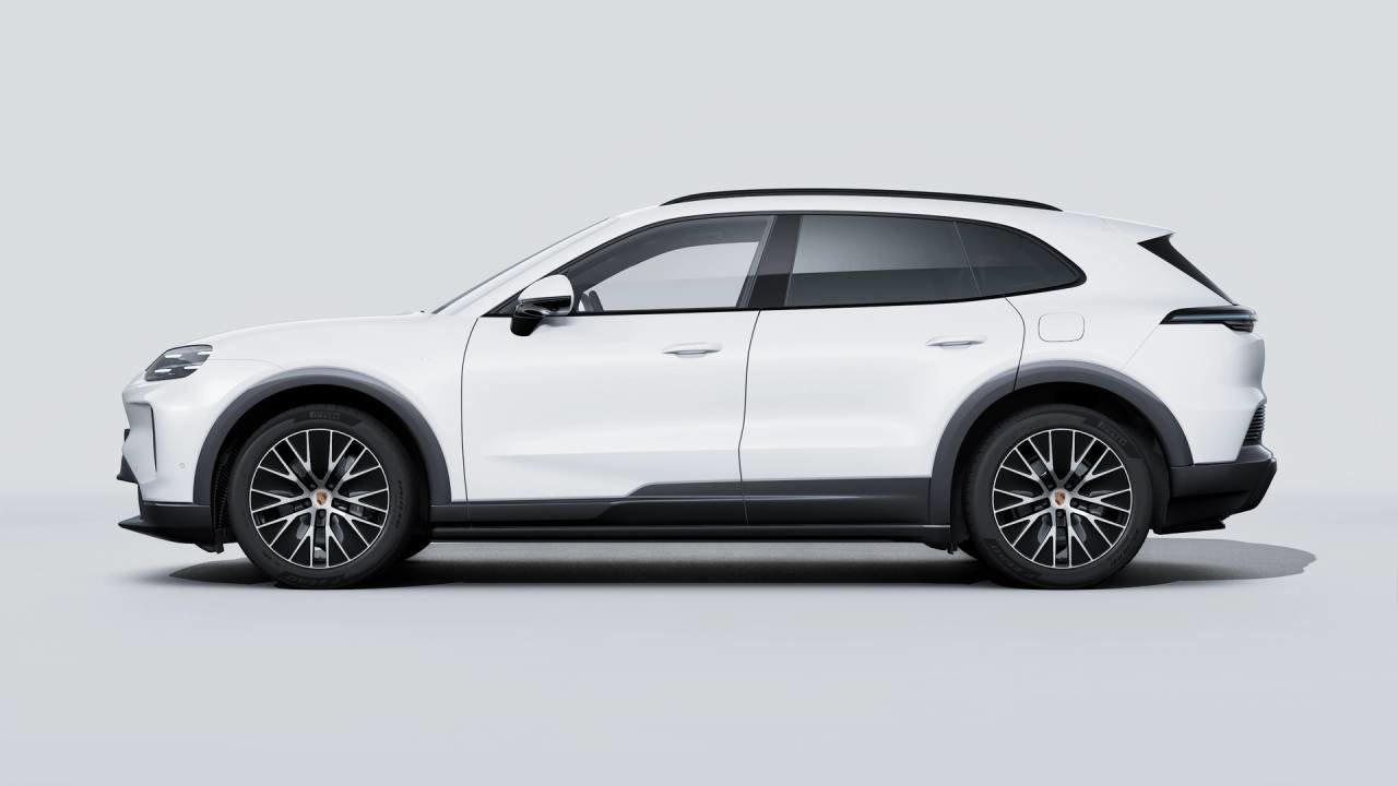 New 2026 Porsche Cayenne Electric AWD/4WD image 2