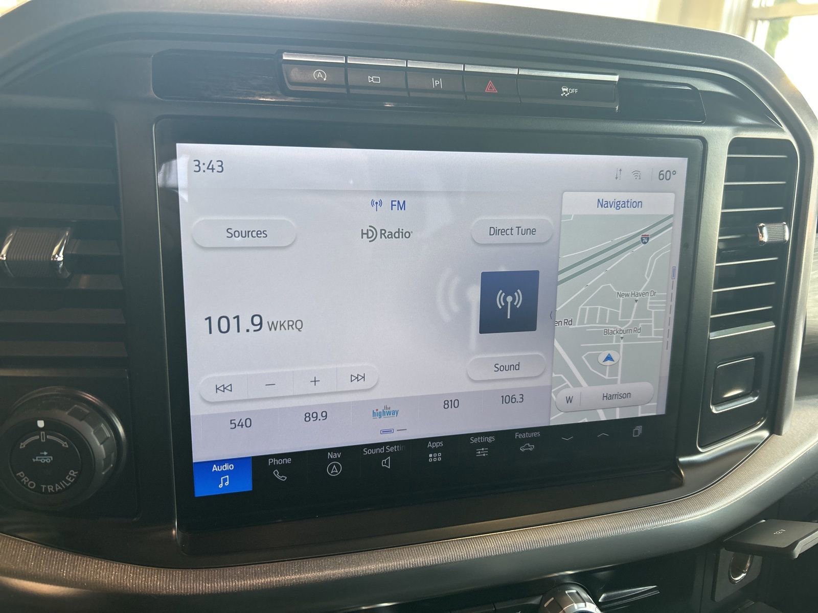 Used 2024 Ford F150 Lariat w/ Bed Utility Package image 28