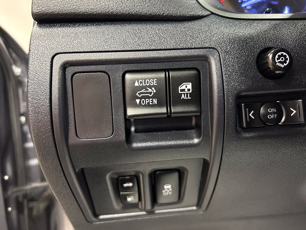 Used 2014 Lexus IS 250C w/ Luxury Package RWD image 15
