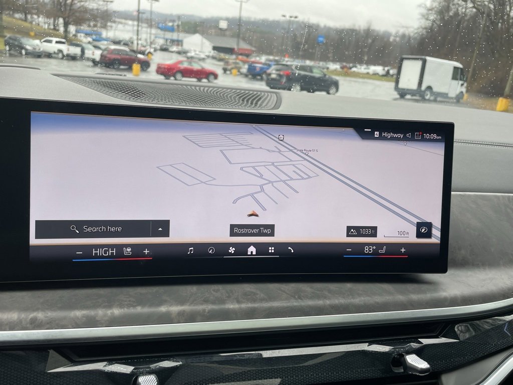 Used 2025 BMW X7 xDrive40i w/ M Sport Package image 56