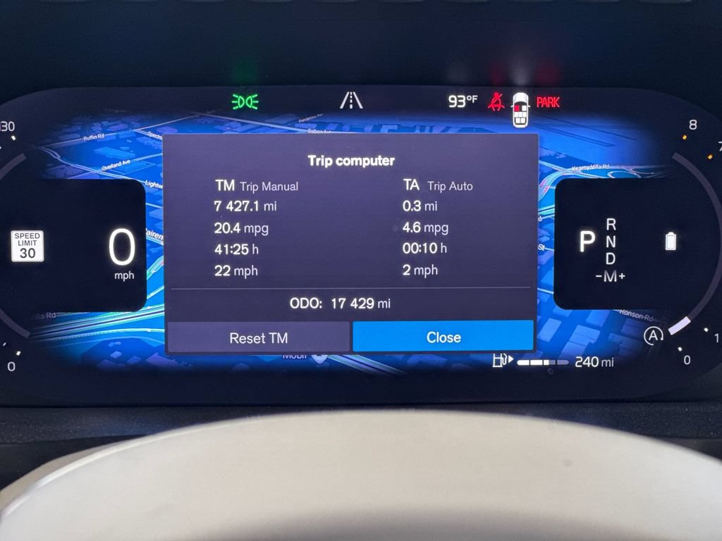 Certified 2024 Volvo XC90 B5 Core w/ Climate Package AWD/4WD image 28