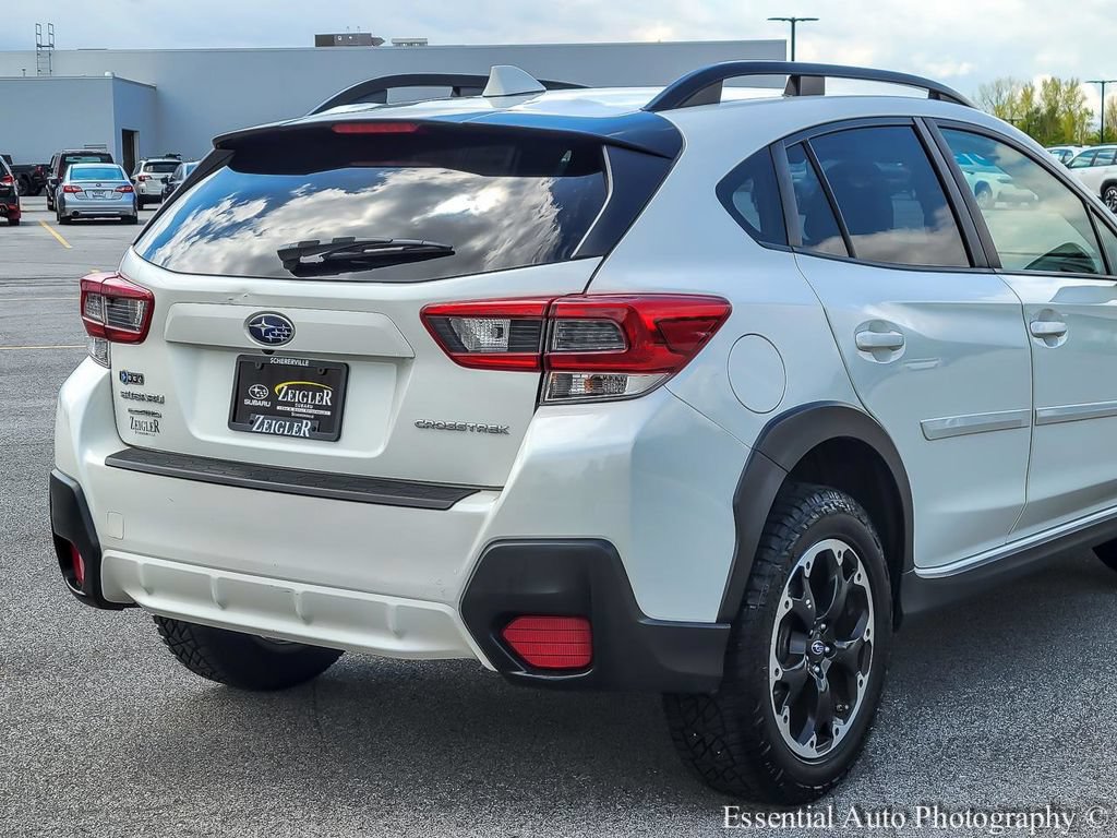 Used 2021 Subaru Crosstrek 2.0i Premium w/ Moonroof Package AWD/4WD image 6