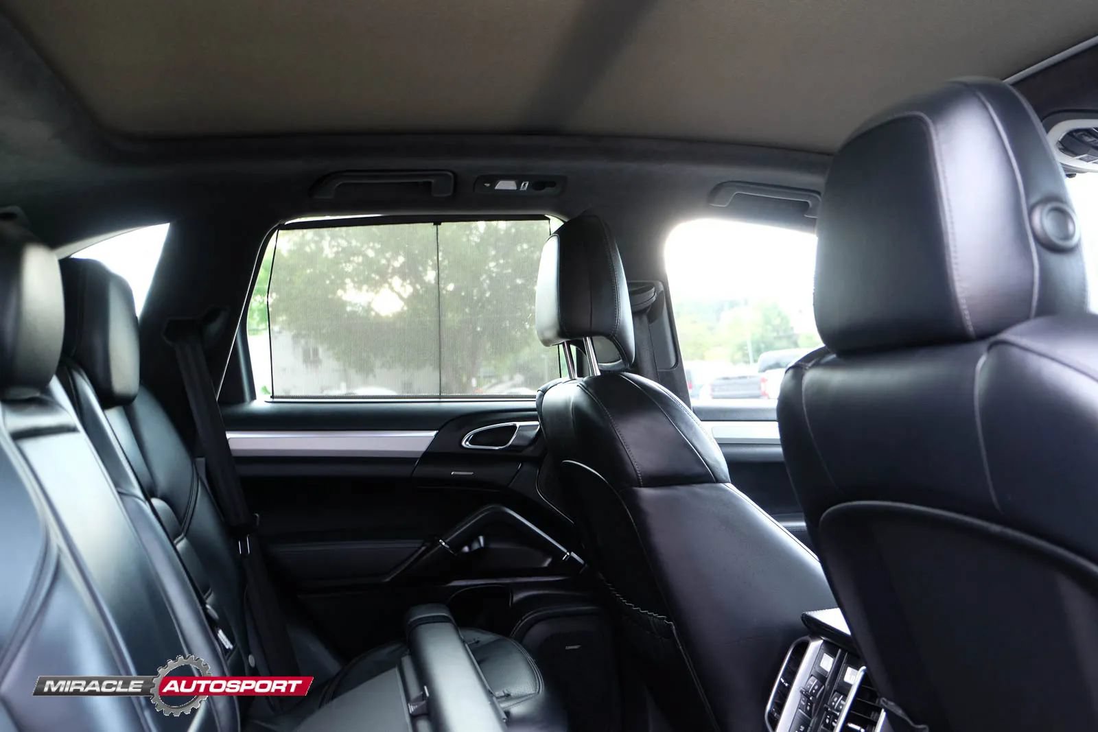 Used 2014 Porsche Cayenne Turbo AWD/4WD image 36