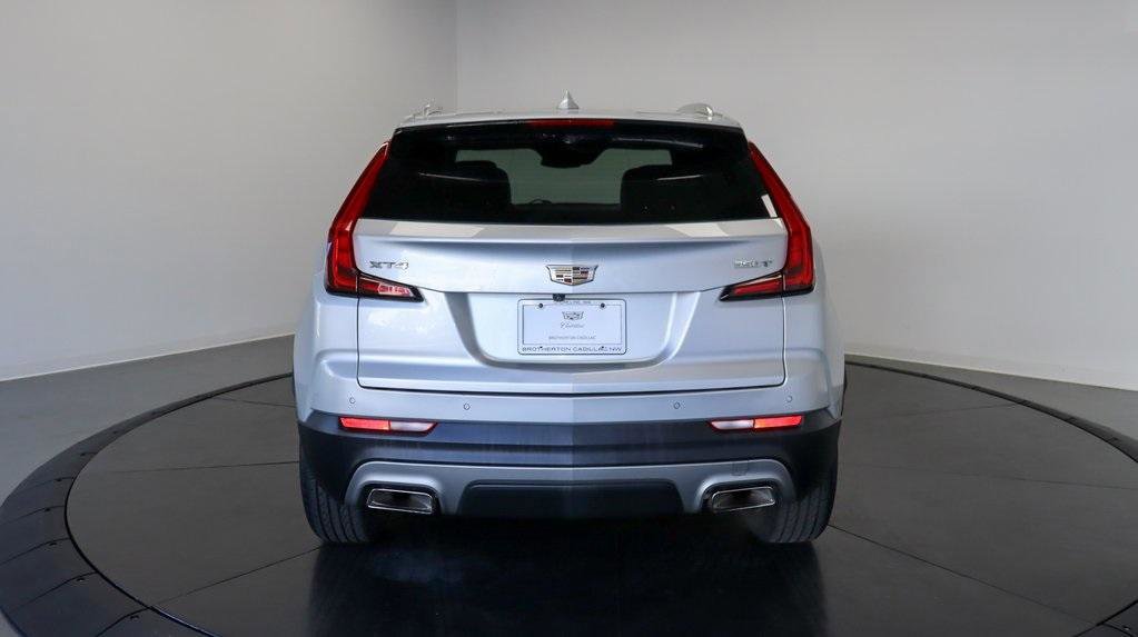 Used 2020 Cadillac XT4 Premium Luxury image 4