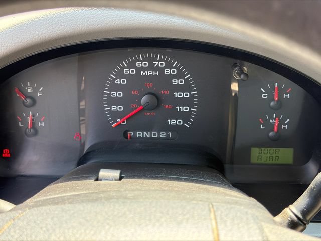 Used 2005 Ford F150 2WD Regular Cab image 23
