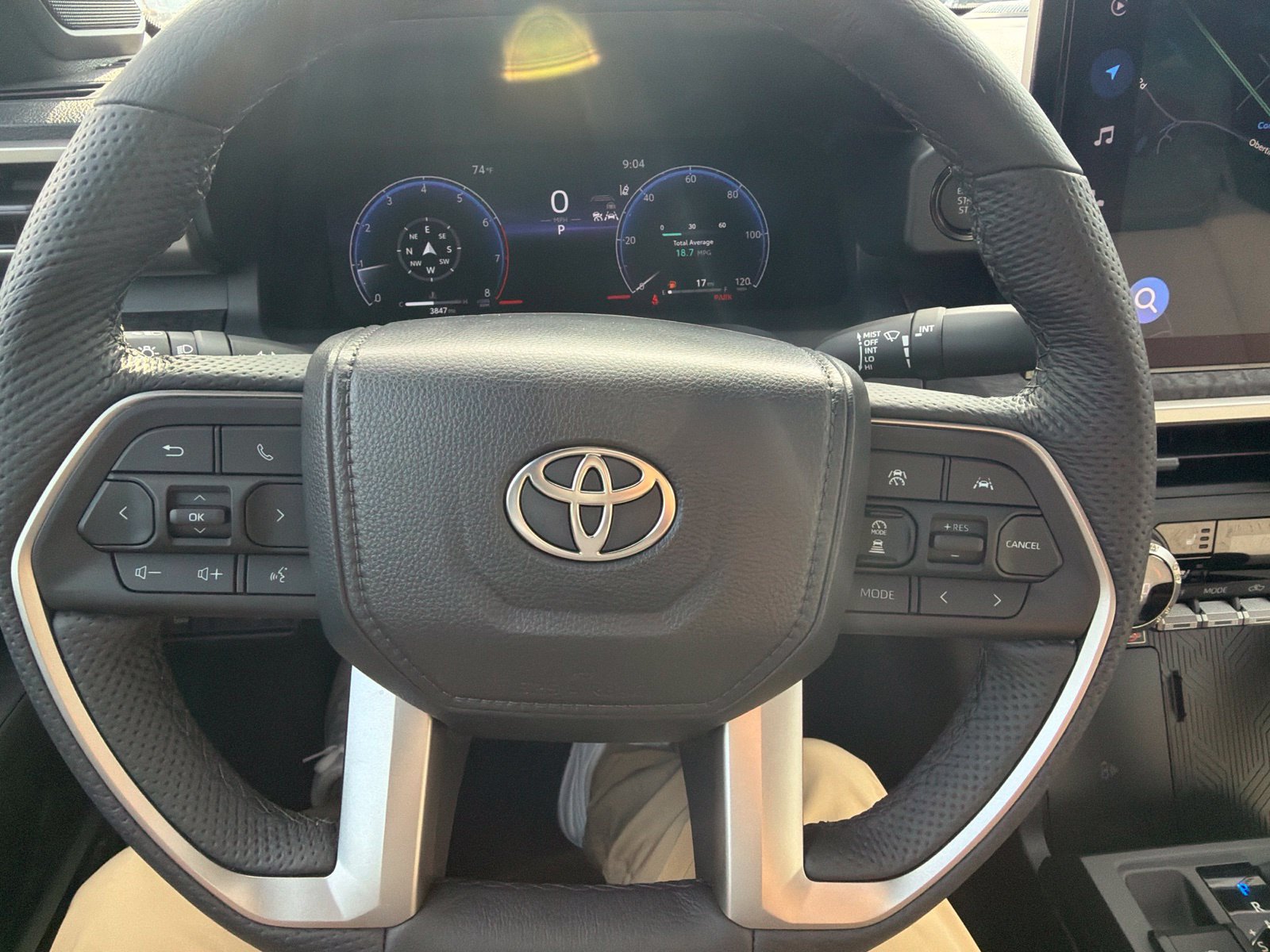 Used 2026 Toyota Tacoma Limited AWD/4WD image 13
