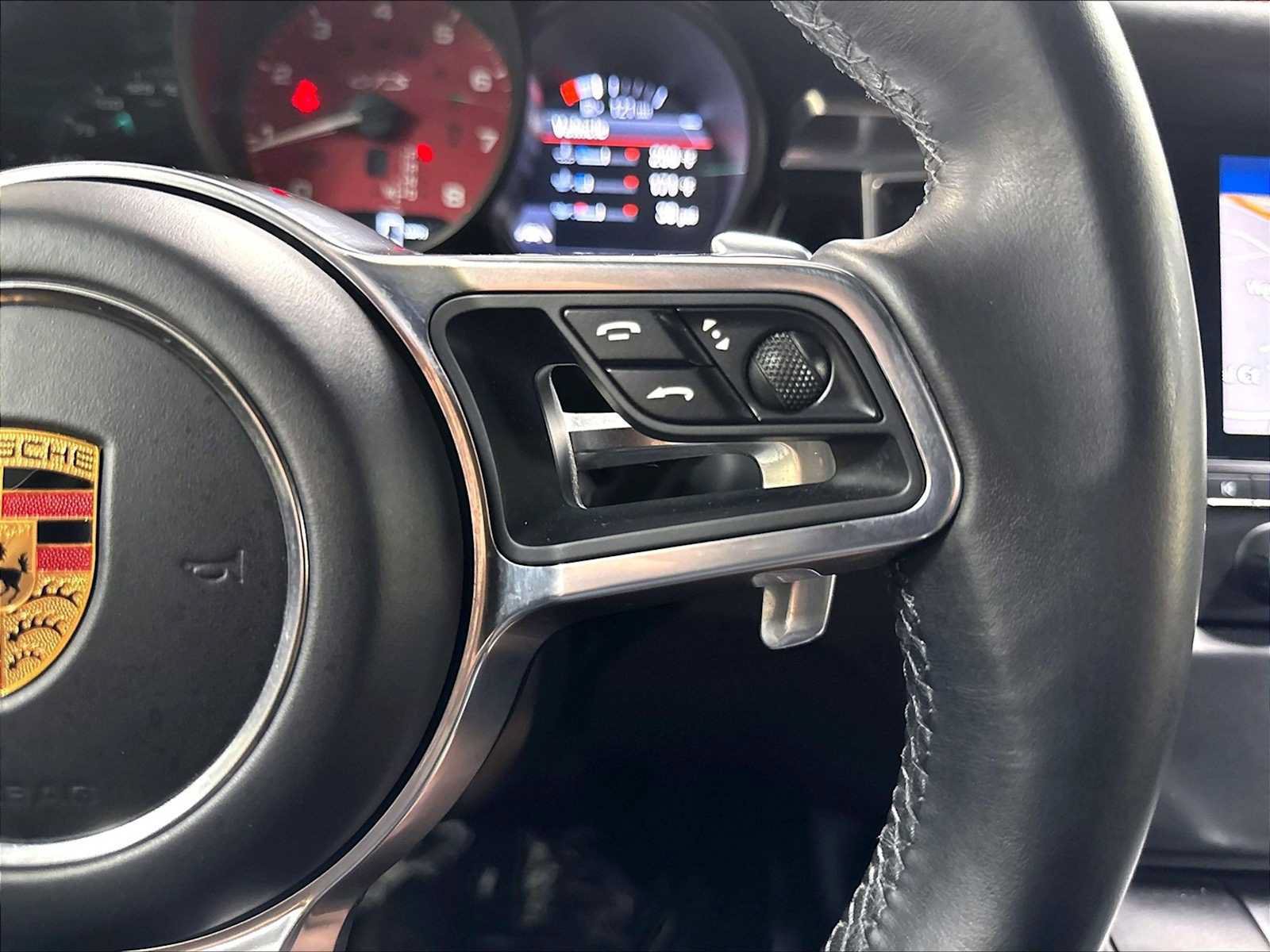 Used 2017 Porsche Macan GTS AWD/4WD image 22