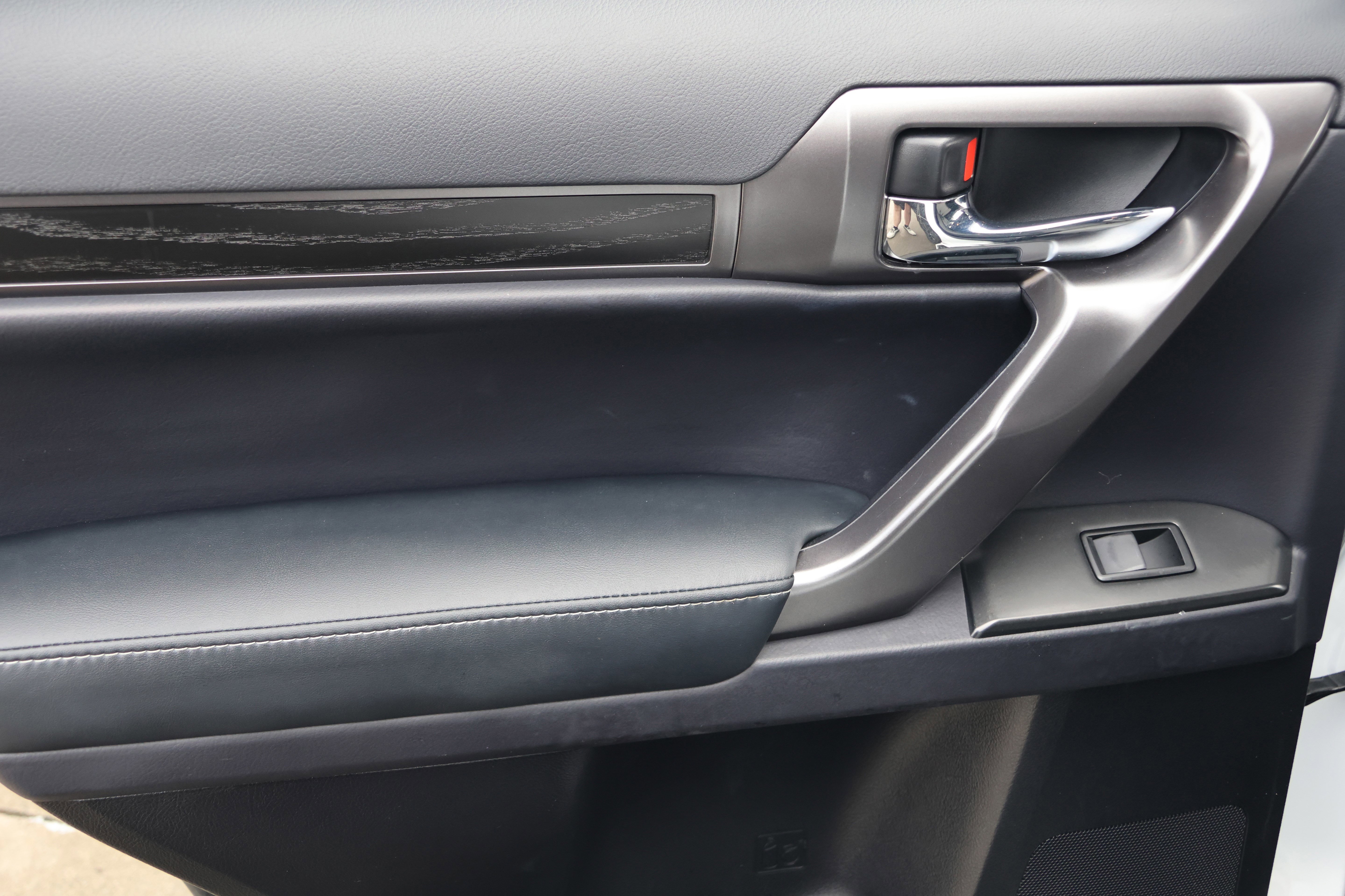 Certified 2023 Lexus GX 460 w/ Black Line Special Edition image 35