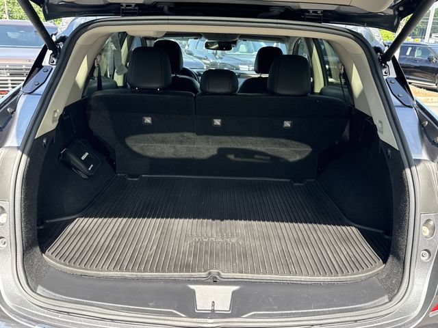 Used 2020 Nissan Murano Platinum w/ Cargo Package FWD image 18