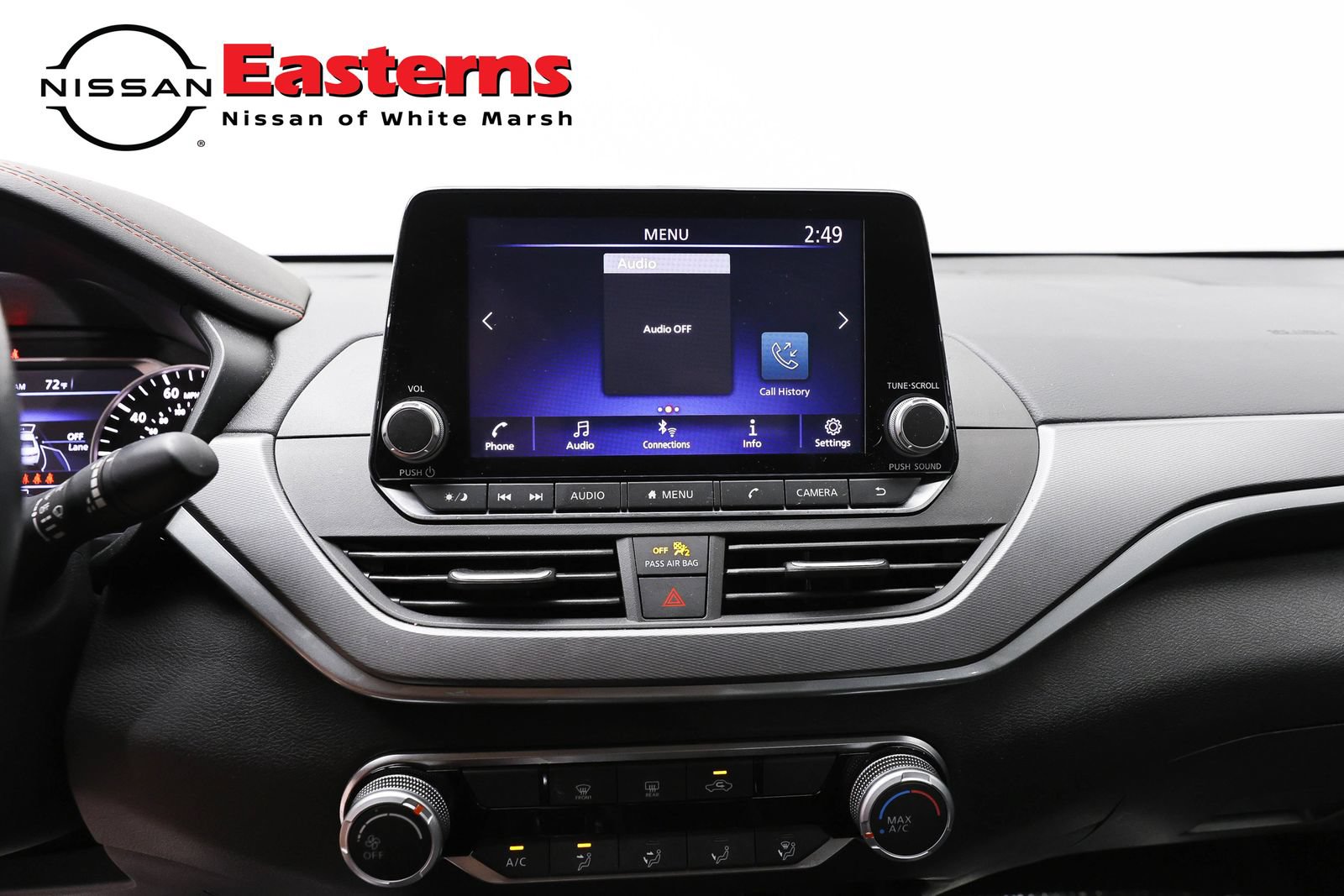 Used 2024 Nissan Altima 2.5 SR FWD image 12