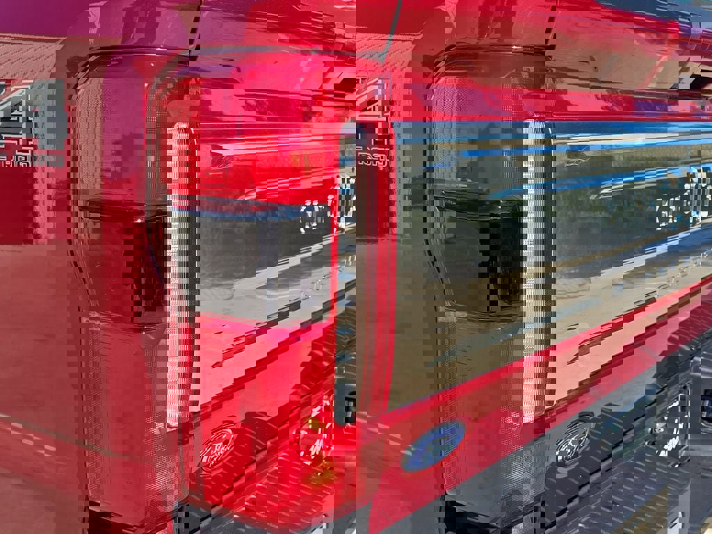 New 2026 Ford F350 King Ranch w/ Chrome Package image 32