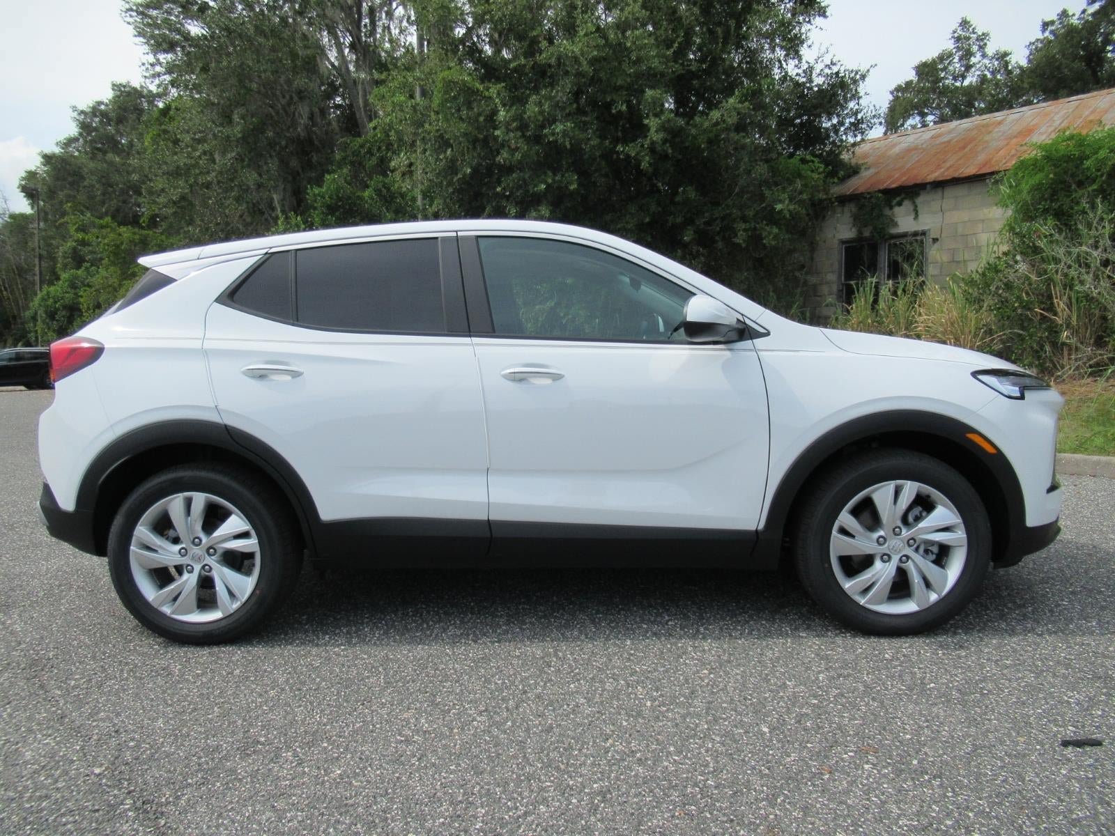 New 2026 Buick Encore GX Preferred w/ Comfort Package FWD image 2