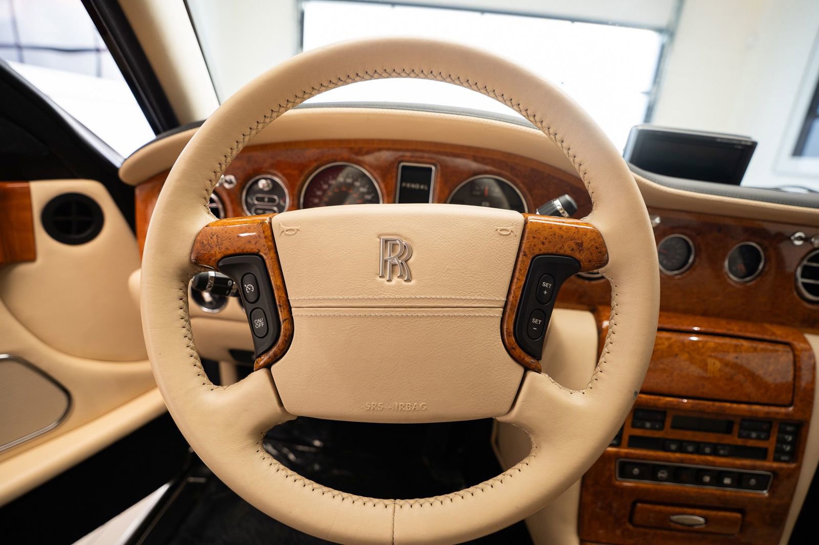 Used 2002 Rolls-Royce Park Ward image 17
