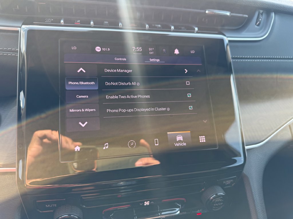 New 2026 Jeep Grand Cherokee Laredo RWD image 12