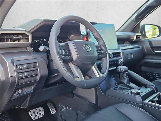 Used 2025 Toyota Tacoma TRD Sport RWD image 10