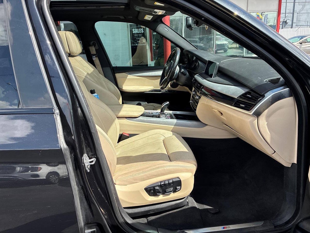 Used 2018 BMW X5 sDrive35i w/ M Sport Package RWD image 14