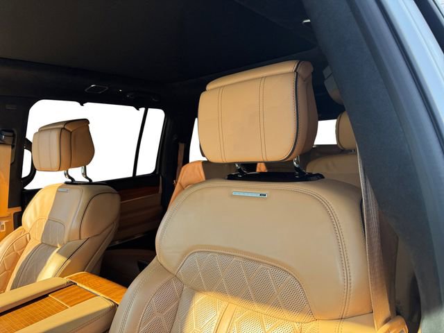 Certified 2022 Jeep Grand Wagoneer Series III image 14