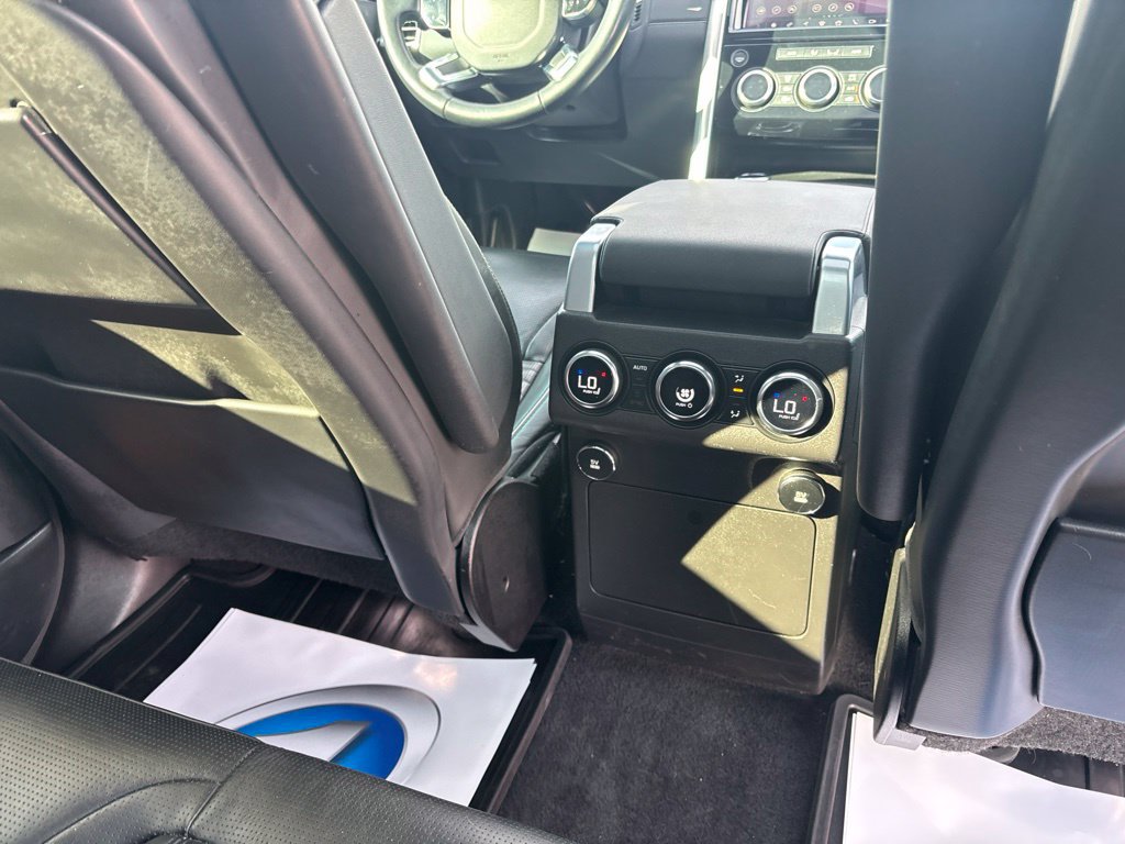 Used 2020 Land Rover Discovery HSE AWD/4WD image 42