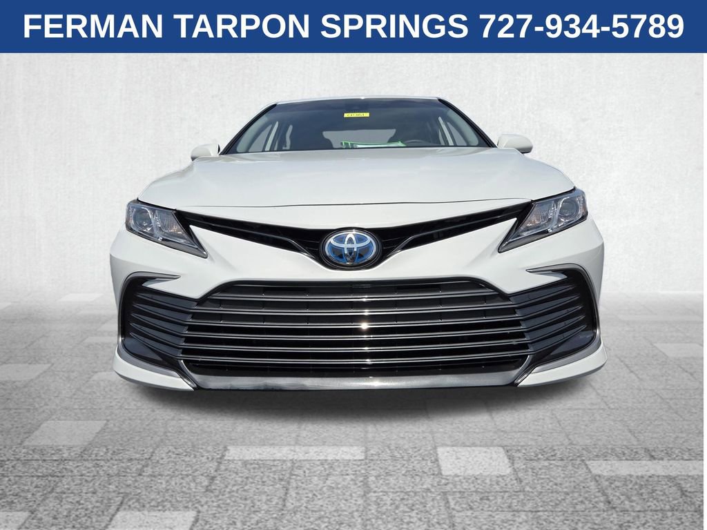 Used 2024 Toyota Camry LE image 2
