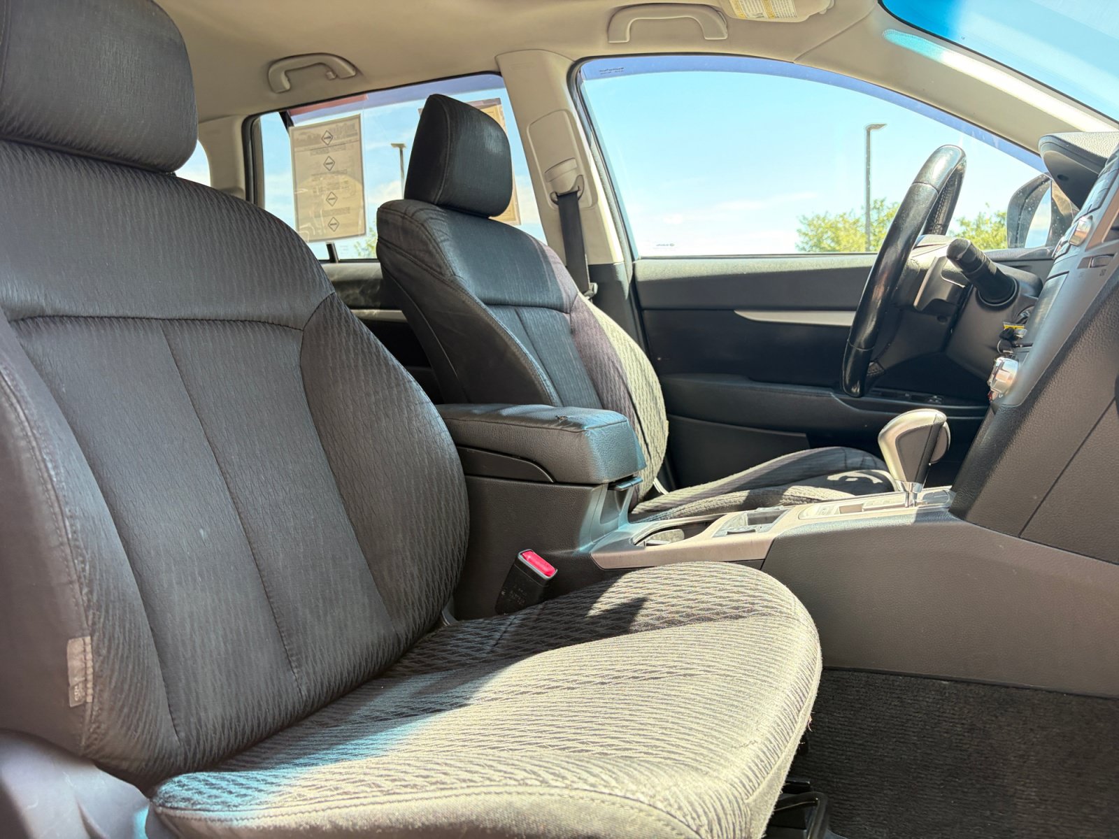 Used 2012 Subaru Outback 2.5i Premium AWD/4WD image 32