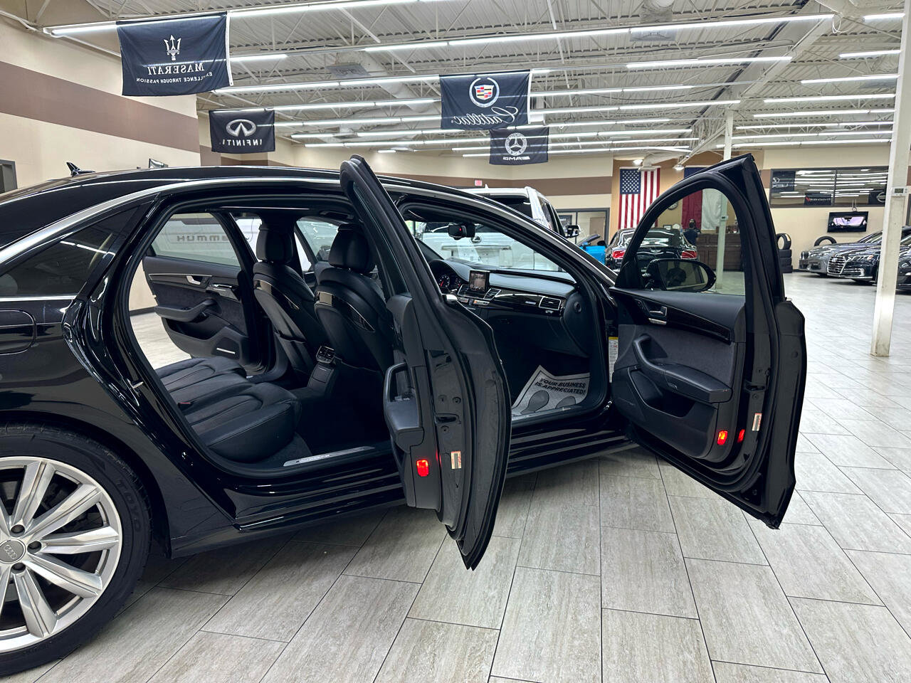 Used 2017 Audi A8 L 3.0T w/ Executive Package image 9