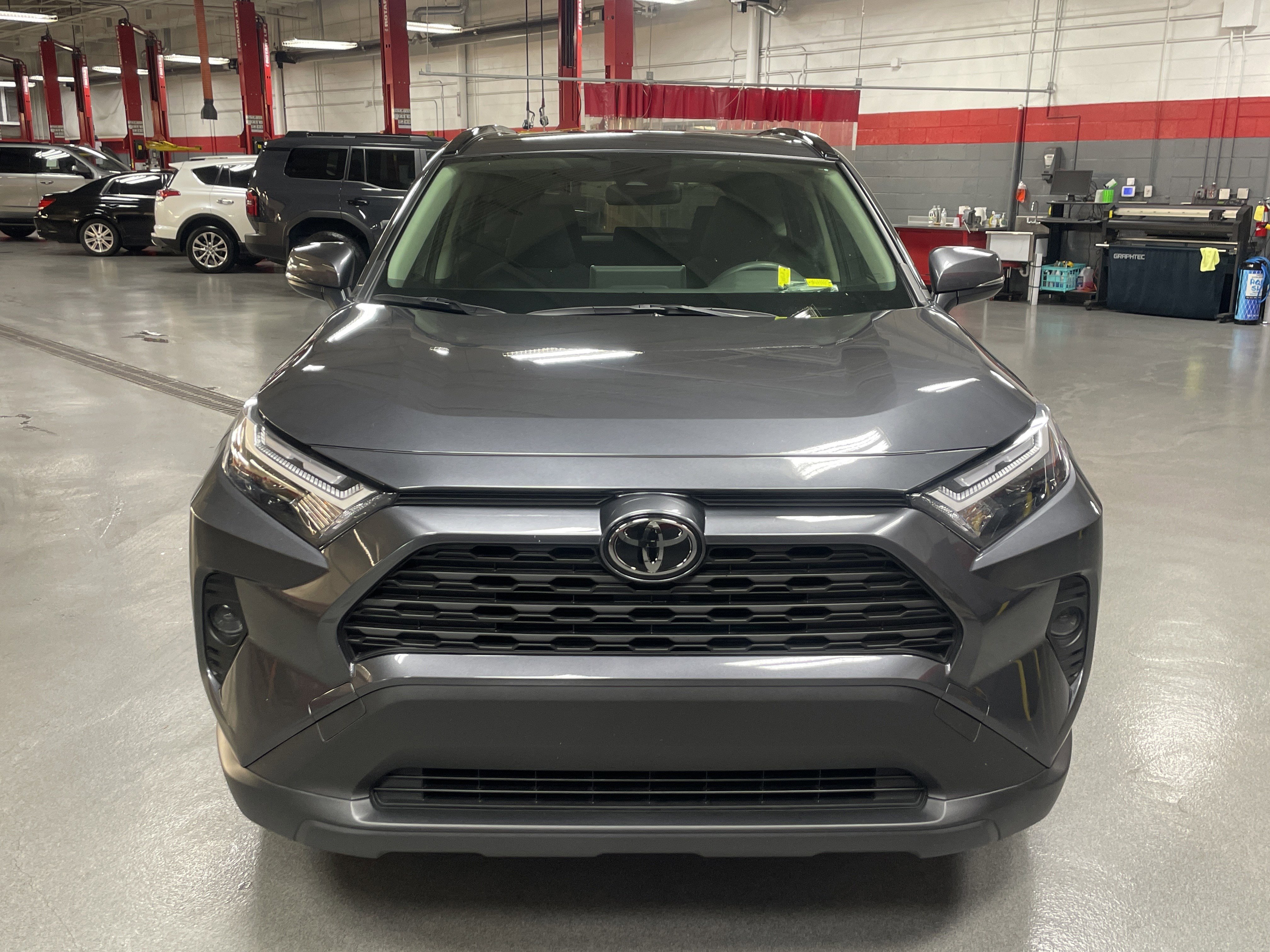 Used 2025 Toyota RAV4 LE image 3