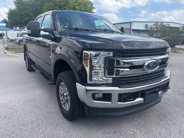 Used 2018 Ford F250 XLT w/ XLT Value Package image 3