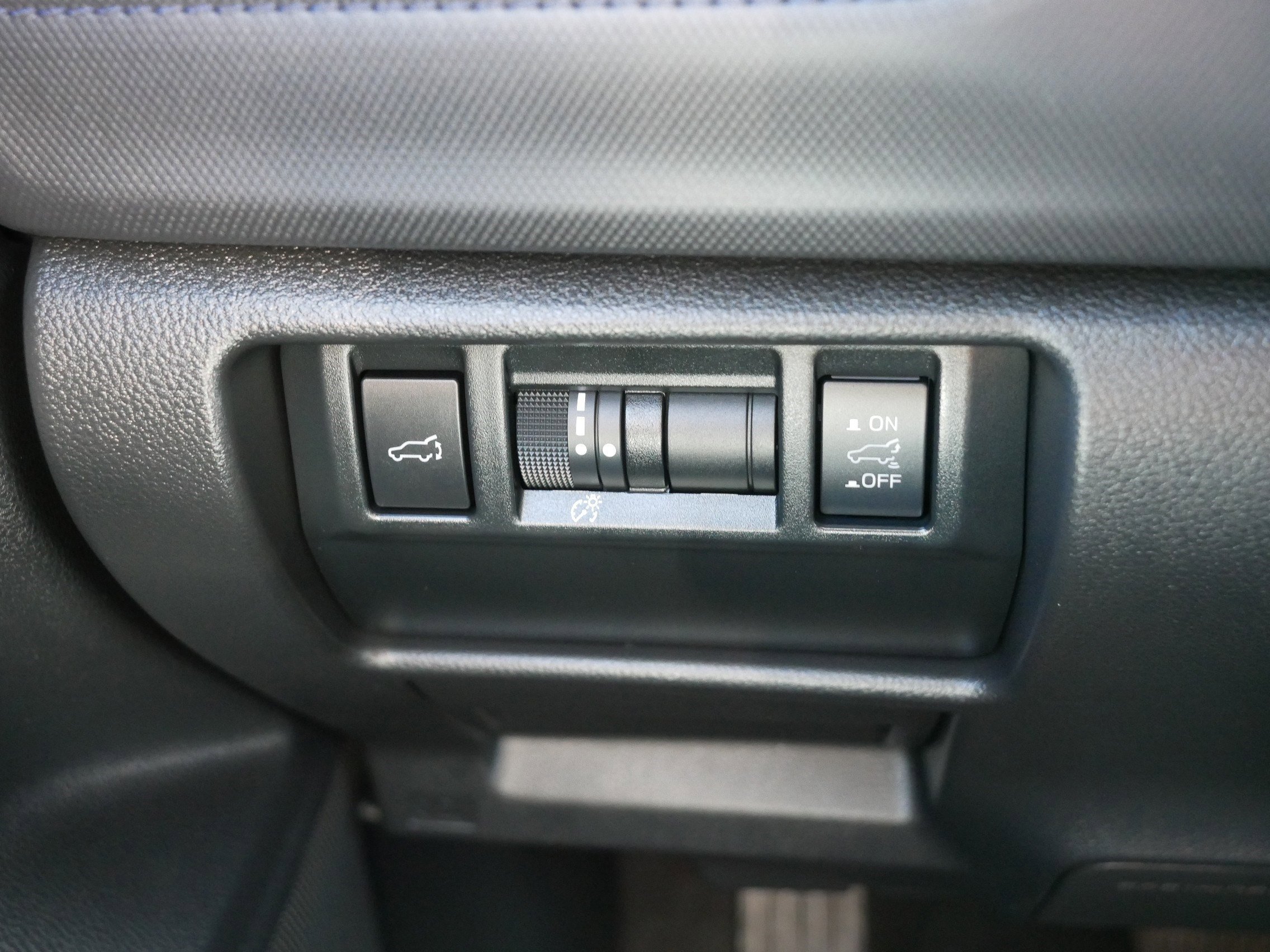 Certified 2025 Subaru Forester Premium image 26