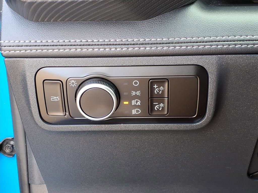 Used 2025 Ford Mustang GT Premium RWD image 11