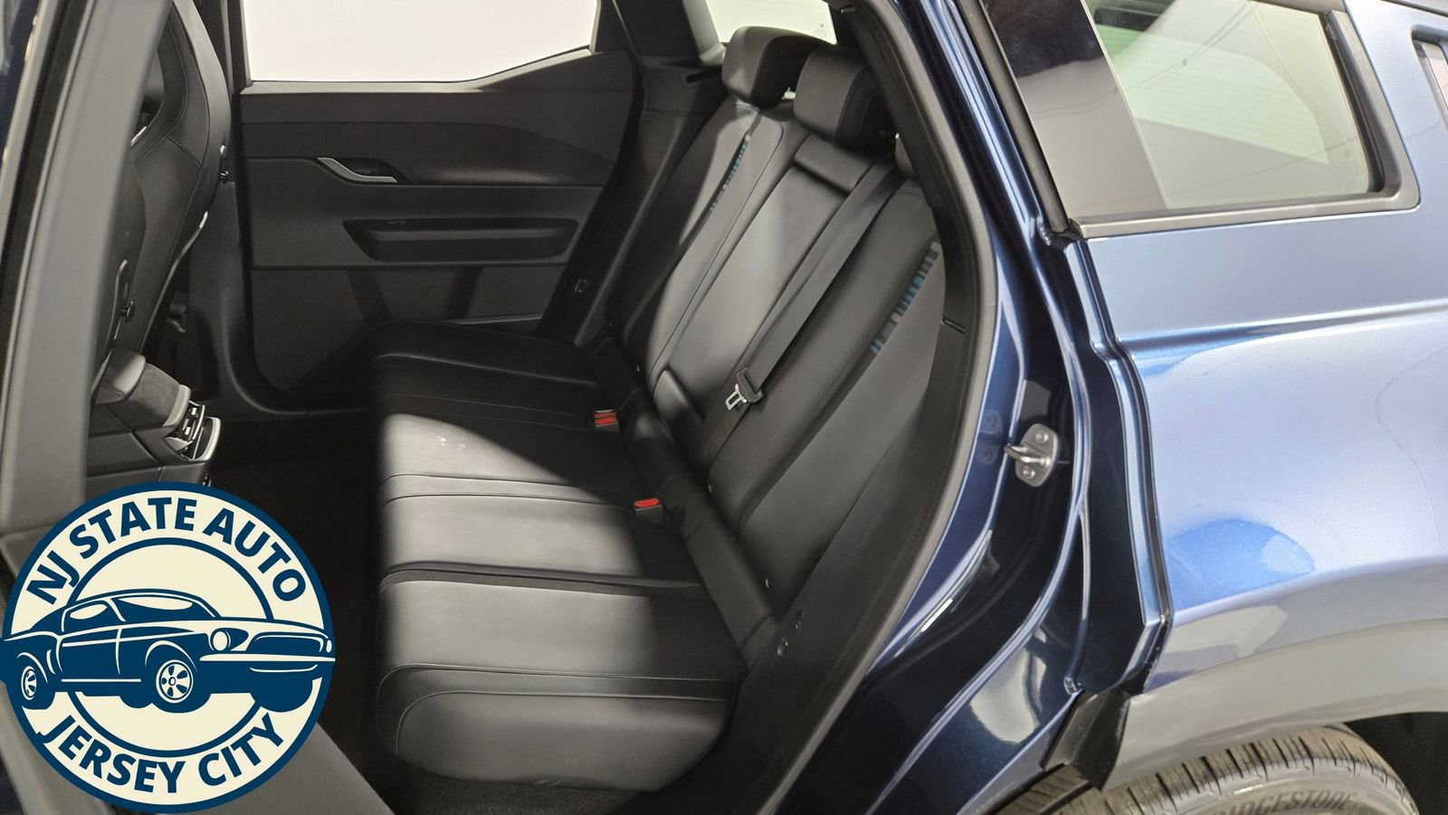 Used 2023 Fisker Ocean Extreme image 27