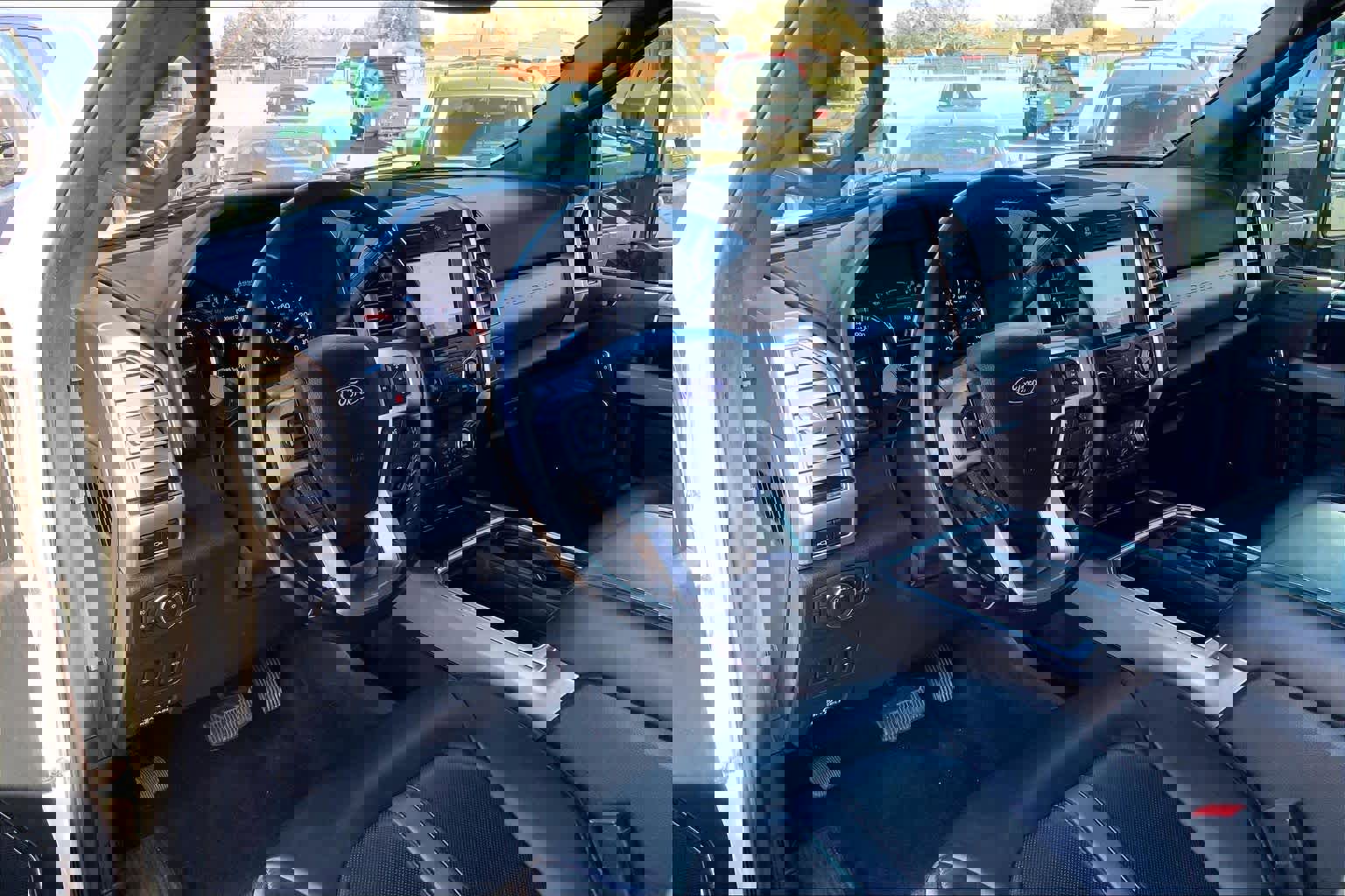 Used 2020 Ford F350 Platinum image 17