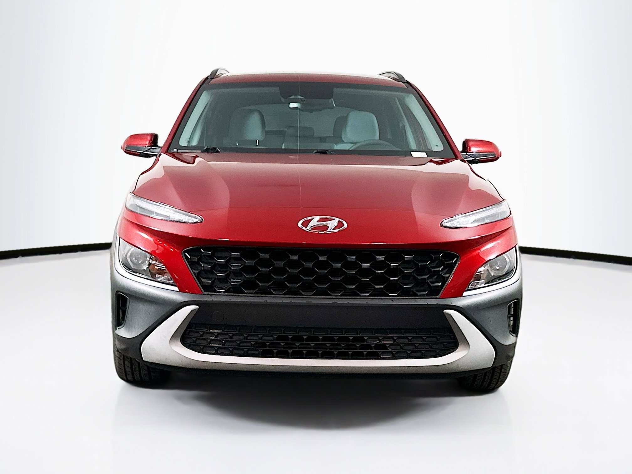 Used 2023 Hyundai Kona SEL image 2