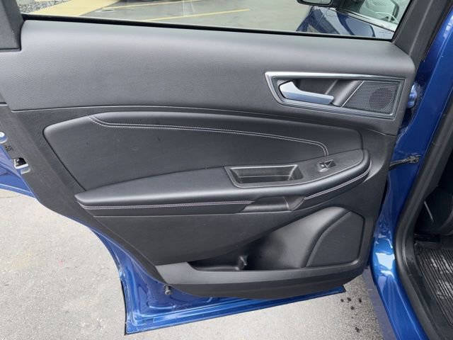 Certified 2024 Ford Edge Titanium AWD/4WD image 23