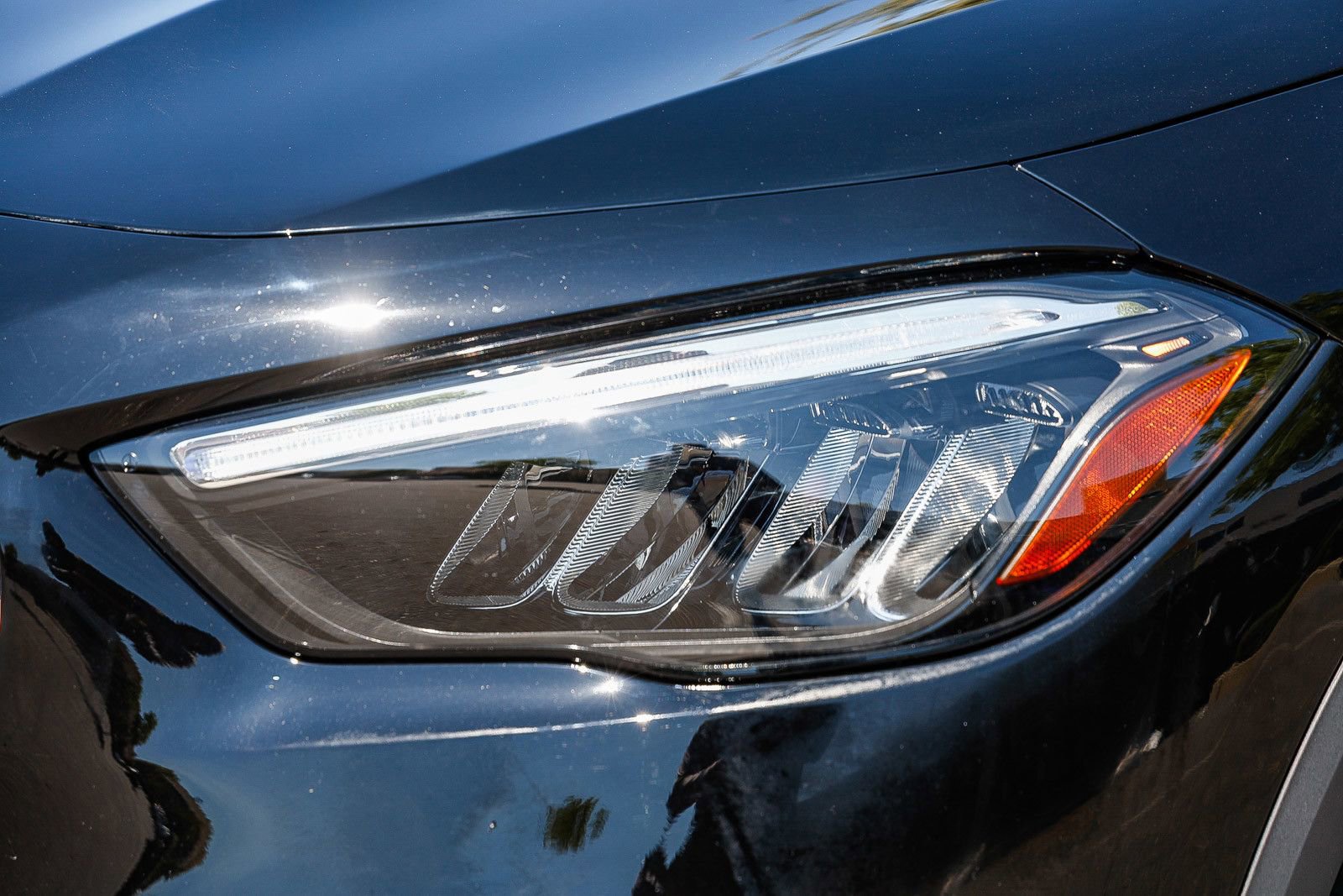 Certified 2025 Mercedes-Benz GLA 250 image 7