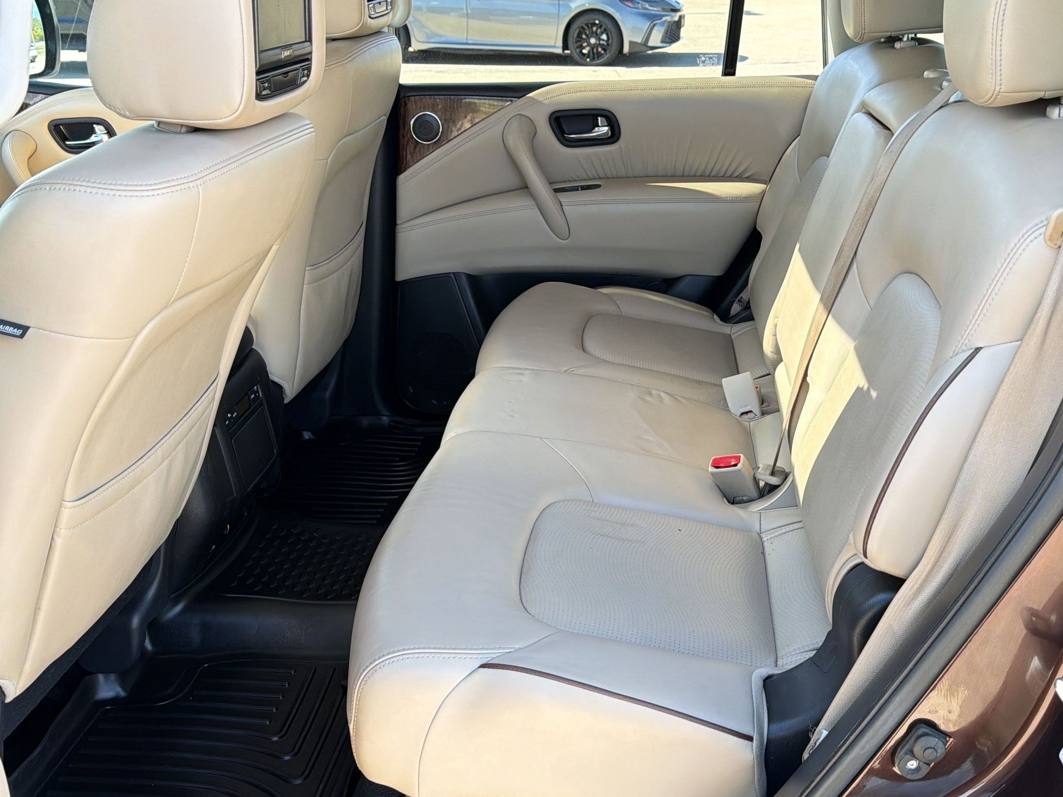 Used 2017 Nissan Armada SL w/ Technology Package image 14