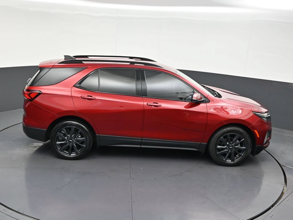 Used 2023 Chevrolet Equinox RS w/ RS Leather Package FWD image 22