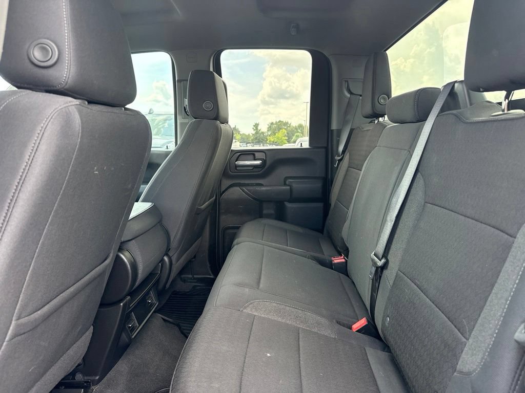 Used 2025 Chevrolet Silverado 2500 Custom AWD/4WD image 16