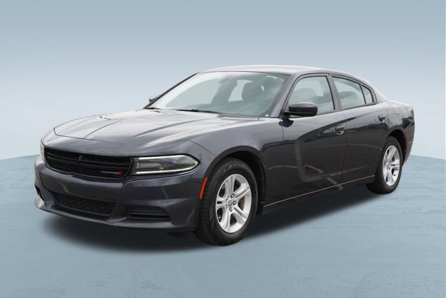 Used 2018 Dodge Charger SXT image 3