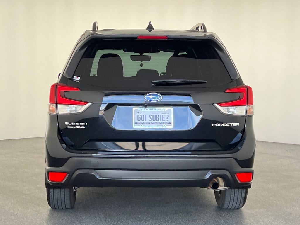Used 2024 Subaru Forester Premium AWD/4WD image 5