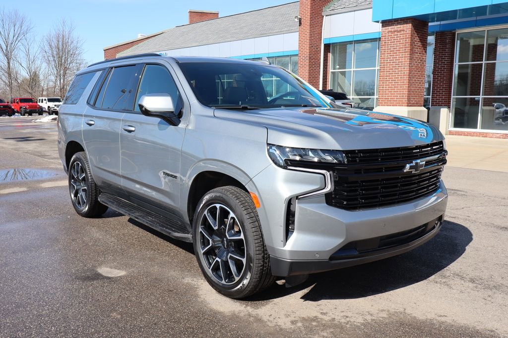 Used 2023 Chevrolet Tahoe RST image 2