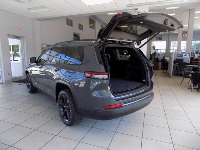 New 2026 Jeep Grand Cherokee L Limited AWD/4WD image 8