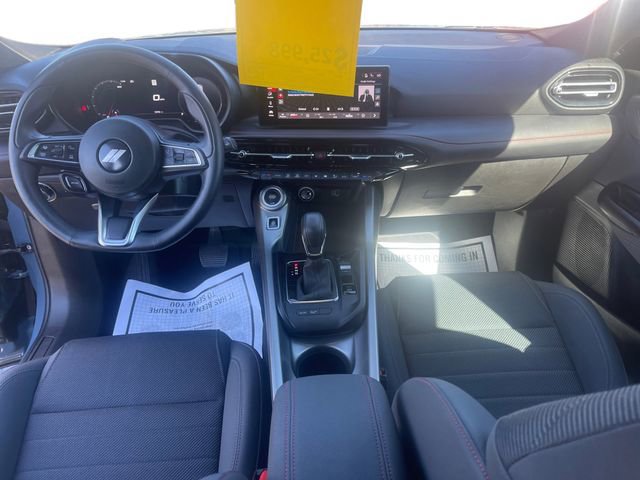 Used 2024 Dodge Hornet GT w/ Tech Pack w/o Parking image 10