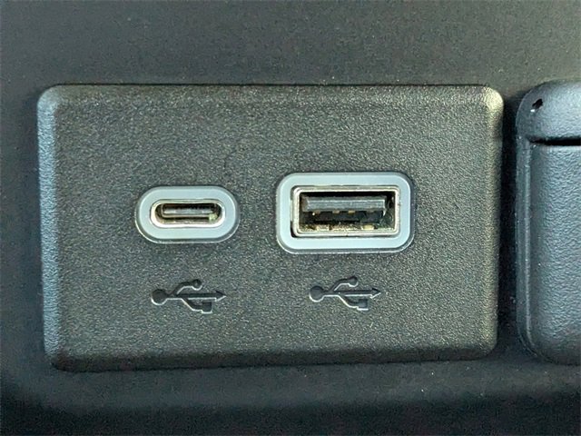 Used 2019 GMC Sierra 1500 AT4 w/ AT4 Premium Package image 23