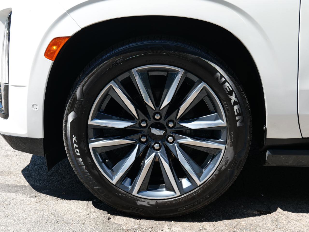 Used 2021 Cadillac Escalade Sport Platinum image 94