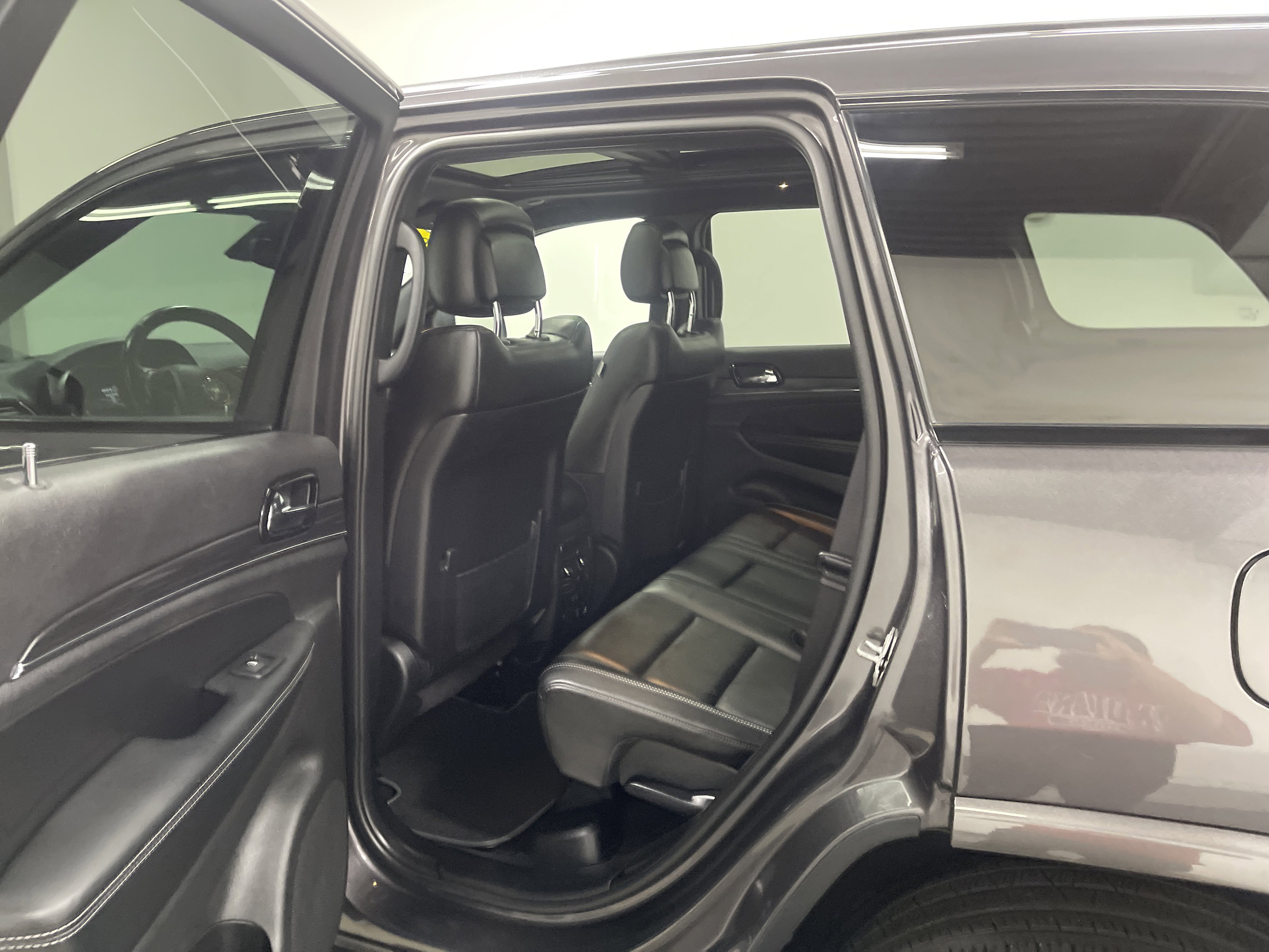 Used 2021 Jeep Grand Cherokee Limited w/ Quick Order Package 28K 80th image 13